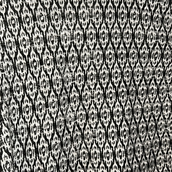 🩵3/$20🩵 AEROPOSTALE PATTERN LONG SLEEVE - Picture 3 of 4